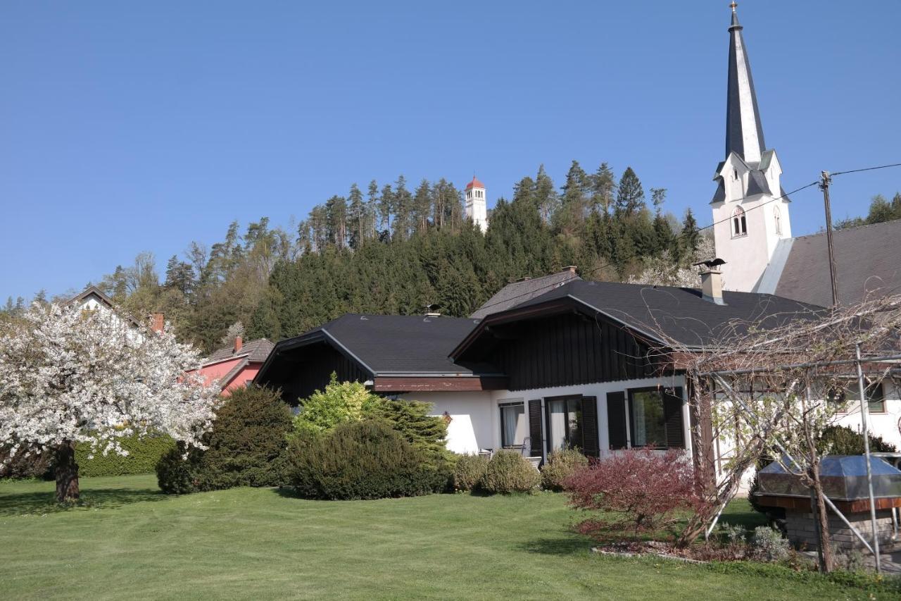 V Gemuetliches Gartenhaus Sankt Michael ob Bleiburg Exterior foto