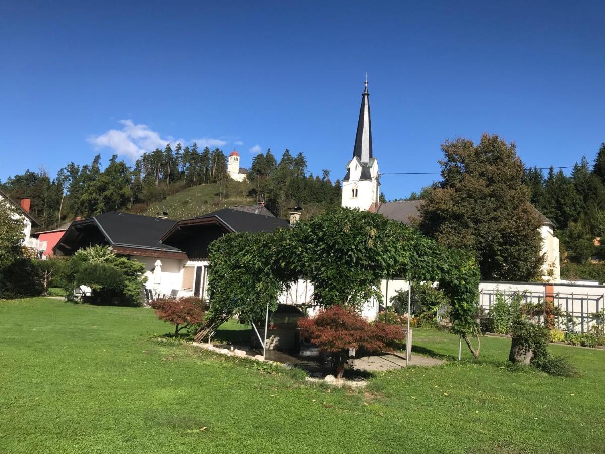 V Gemuetliches Gartenhaus Vila Sankt Michael ob Bleiburg Exterior foto